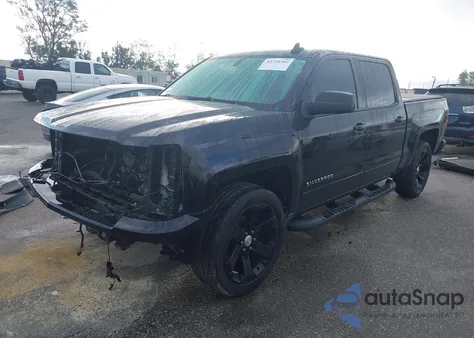 2015 Chevrolet Silverado 1500 1Lt z USA, uszkodzony, nr VIN 3GCPCREC2FG452873